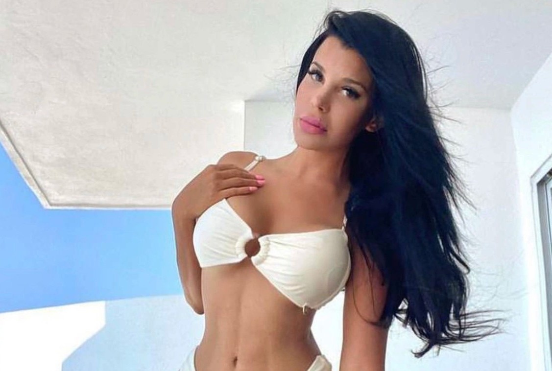 7 my nhan la con gai cua cuu danh thu bong da hinh anh