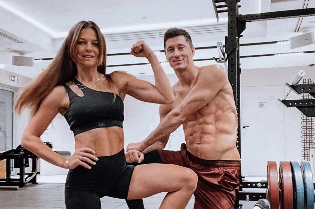 Suc hut cua nhung nang WAGs la van dong vien hinh anh