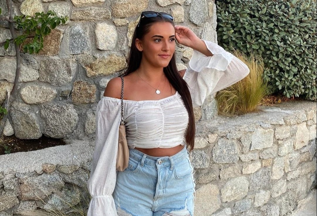 Ban gai 9 nam cua Rashford hinh anh