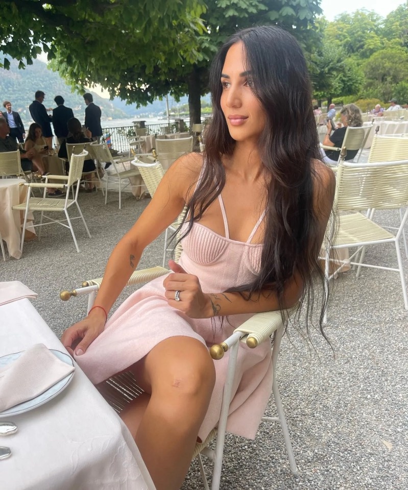 Dan WAGs Premier League anh 7