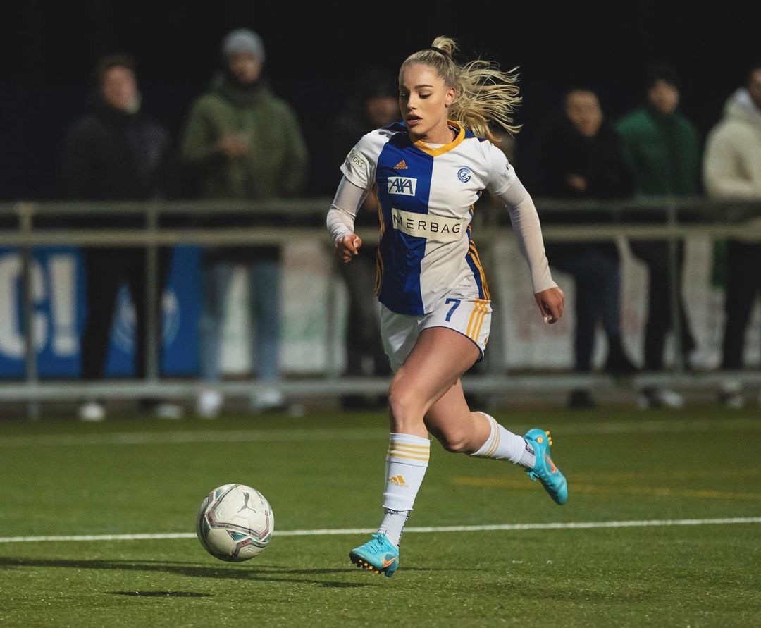 Nu tien dao dep nhat anh 8