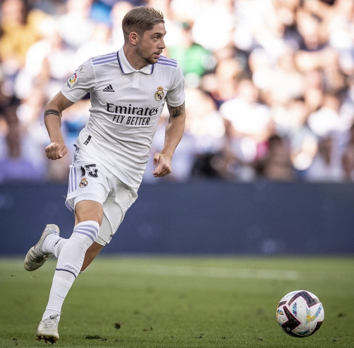 Ban gai Federico Valverde anh 1