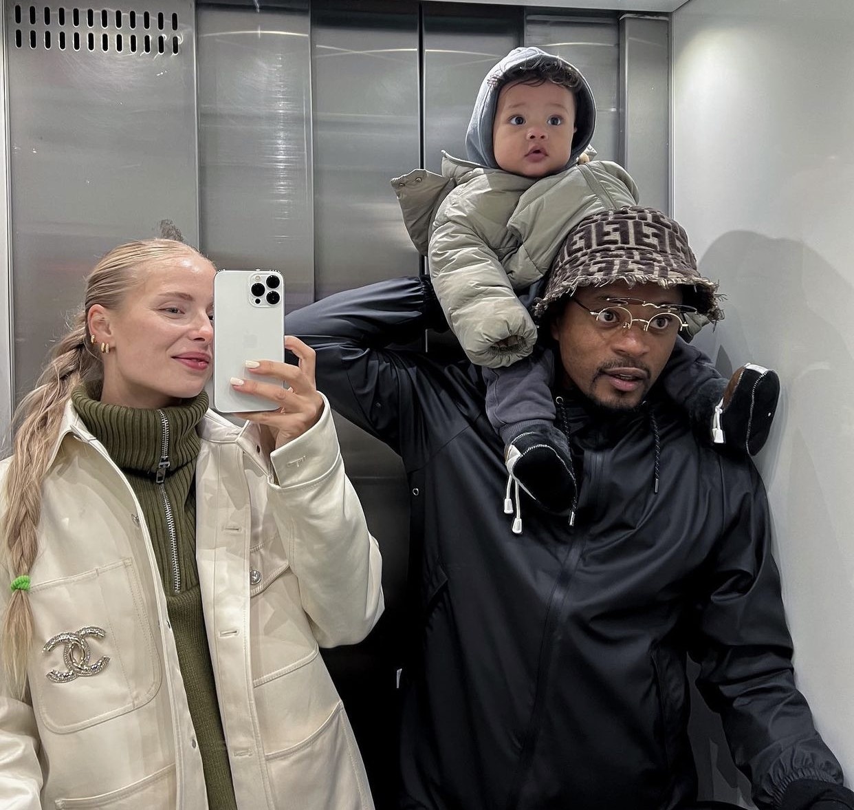 Ban gai Patrice Evra anh 3