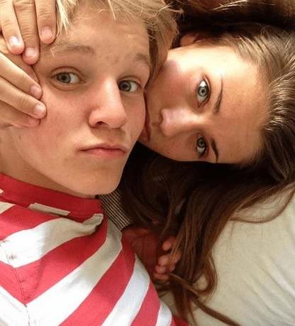 Ban gai Martin Odegaard anh 2