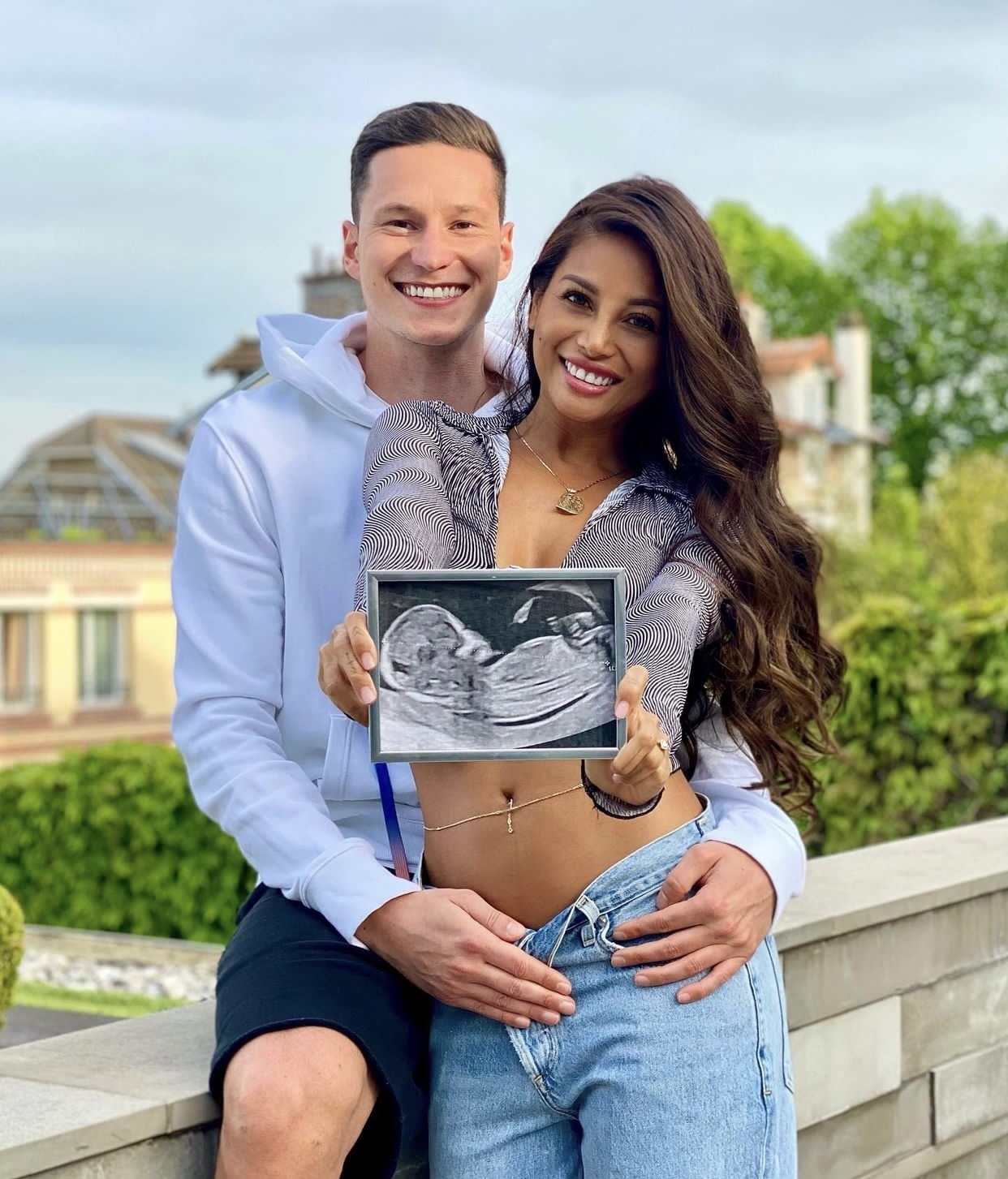 Ban gai Julian Draxler anh 4