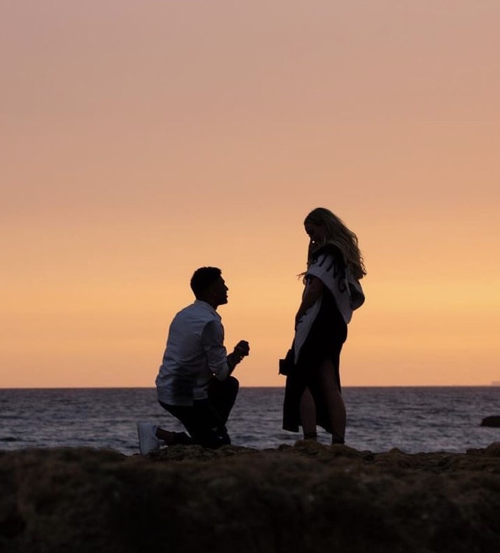 Ban gai Alex Oxlade-Chamberlain anh 4