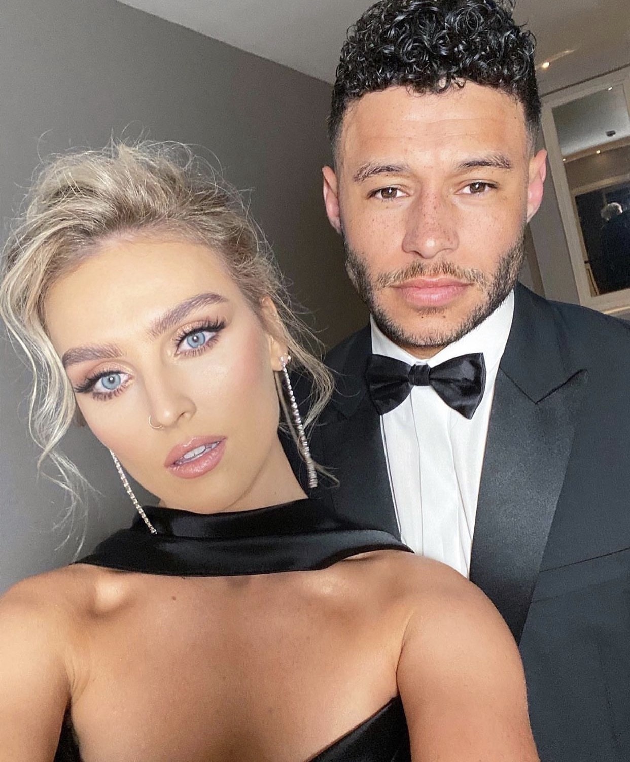 Ban gai Alex Oxlade-Chamberlain anh 1