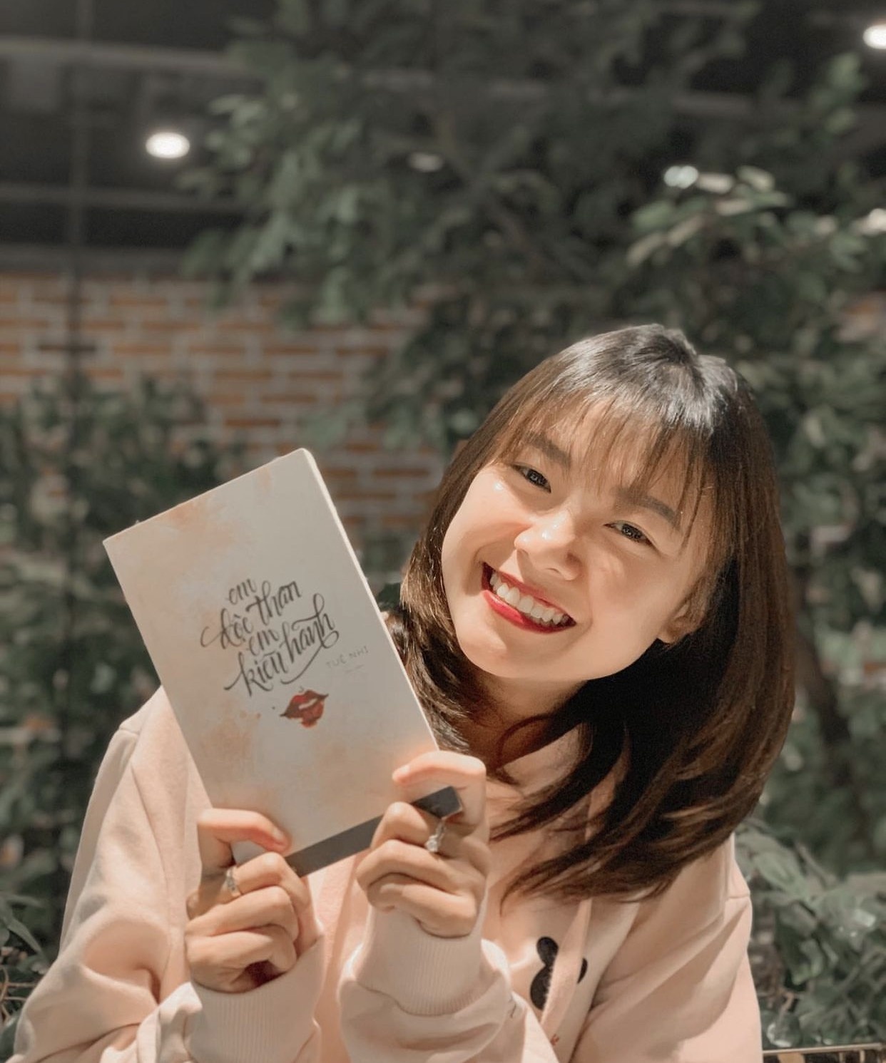 Chan dung Nguyen Thao Anh anh 1