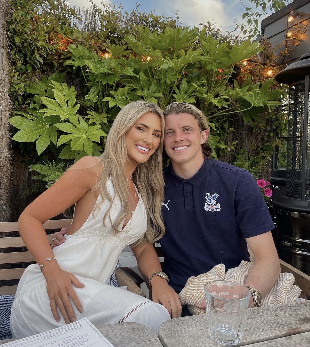 Ban gai Conor Gallagher anh 1