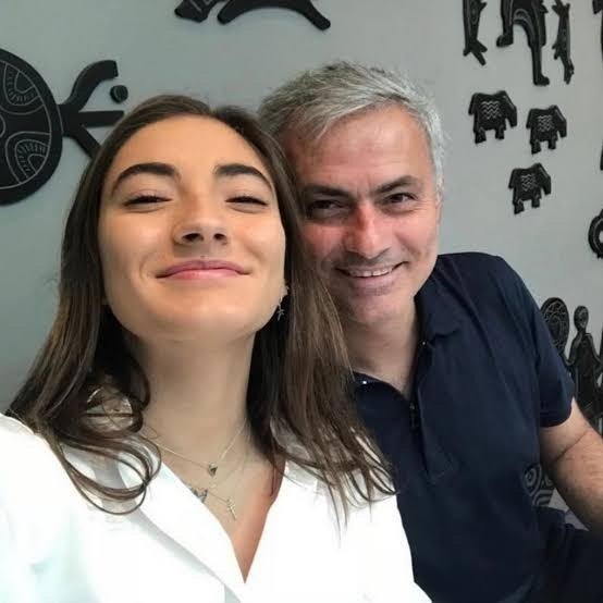 Con gai Jose Mourinho anh 6