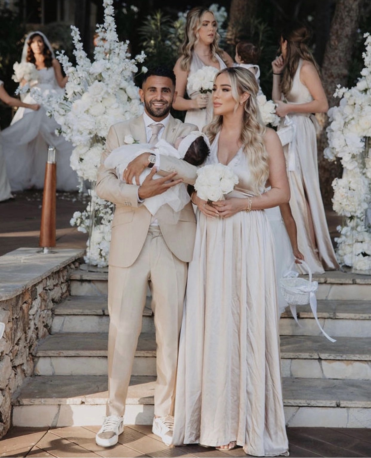 Ban gai Riyad Mahrez anh 7