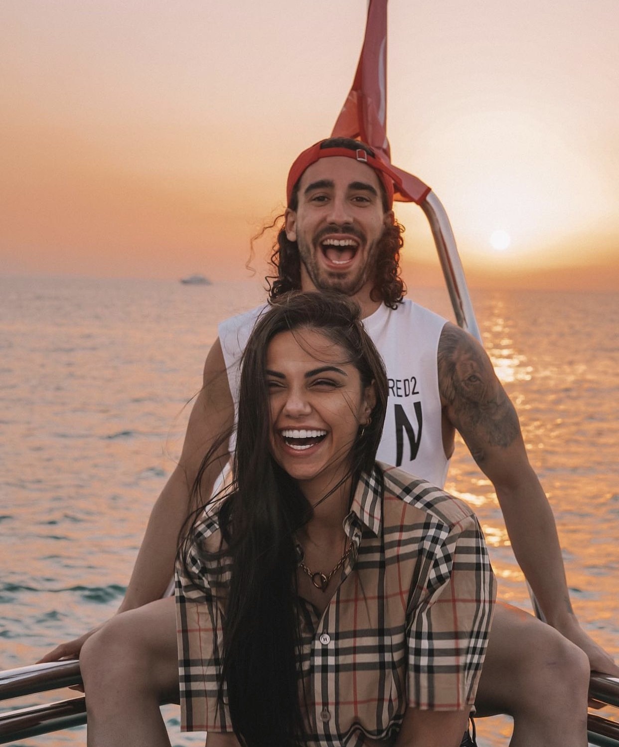 Ban gai Marc Cucurella anh 1