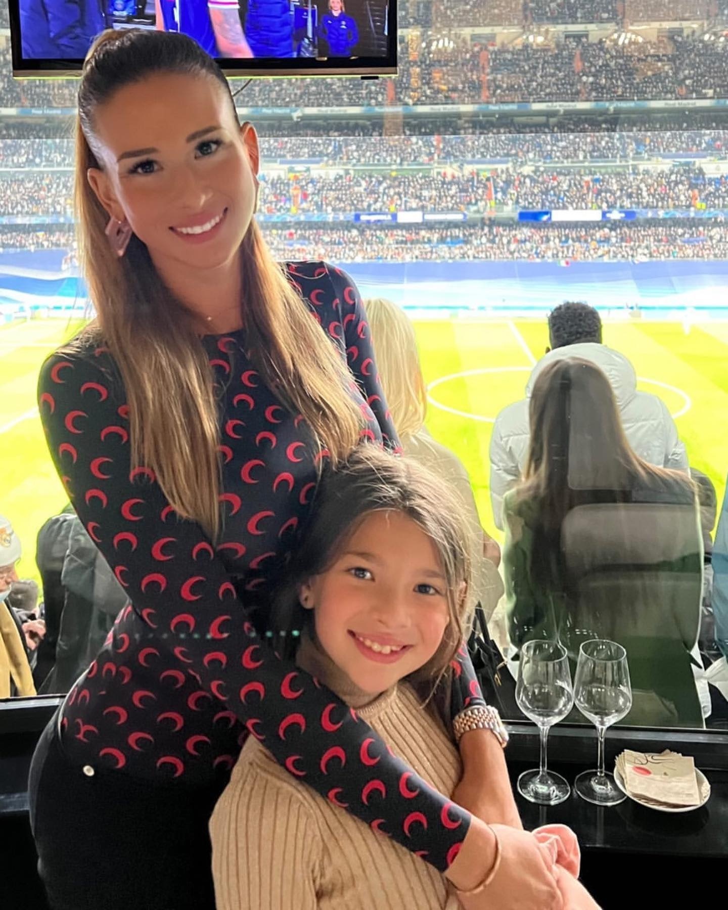 Doi tu Benzema anh 6