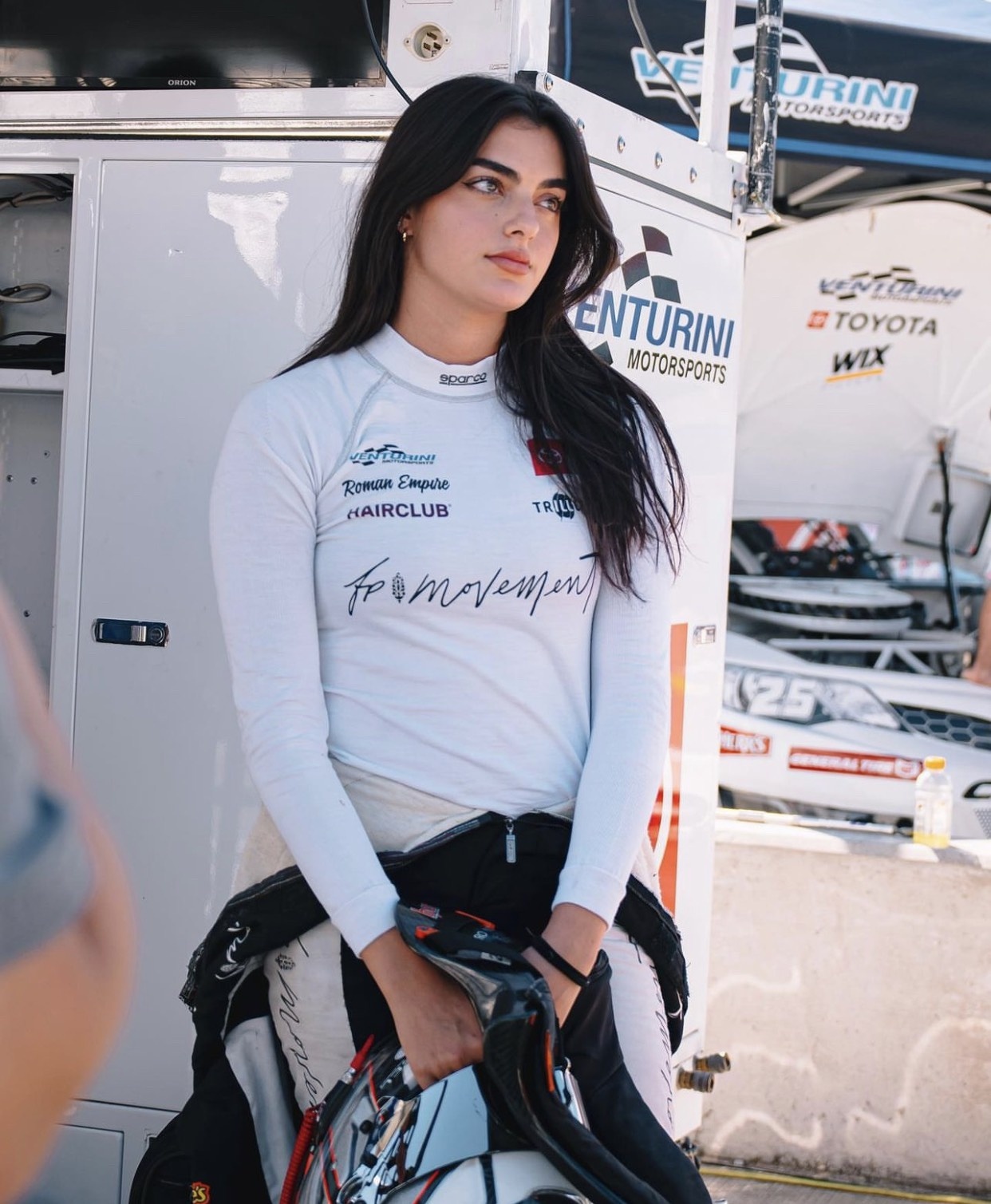 Nu tay dua Toni Breidinger anh 5