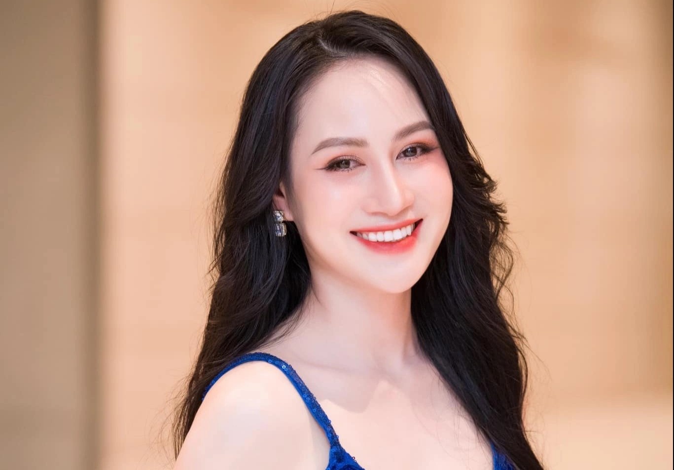 Cuoc song hien tai cua my nhan dau kiem Le Minh Hang hinh anh