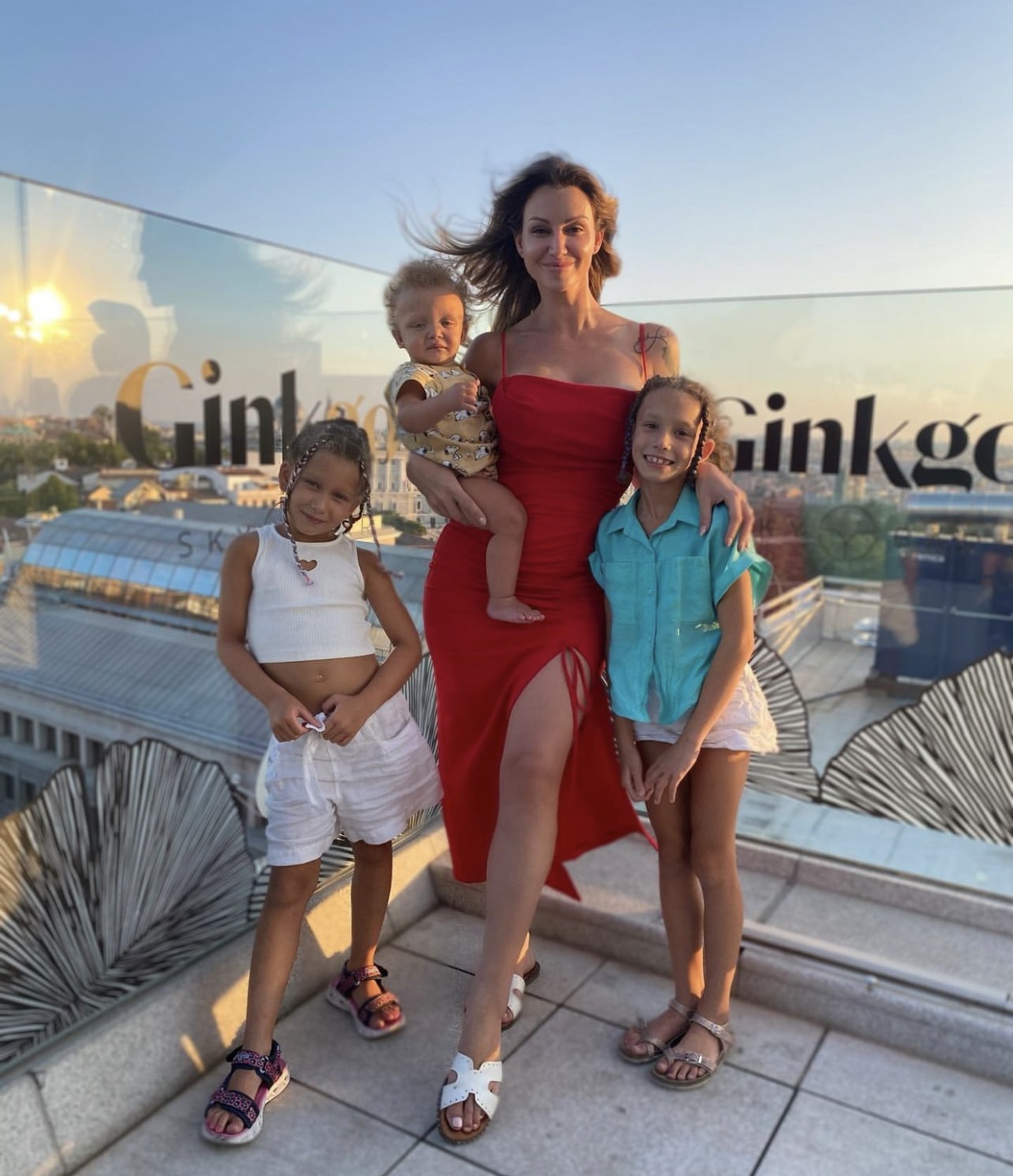 Chan dung vo Axel Witsel anh 3