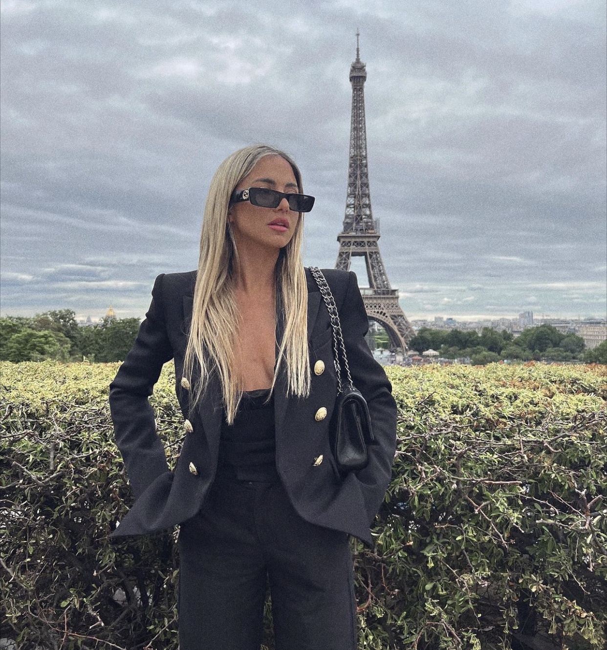 Chan dung vo Nicolas Tagliafico anh 3