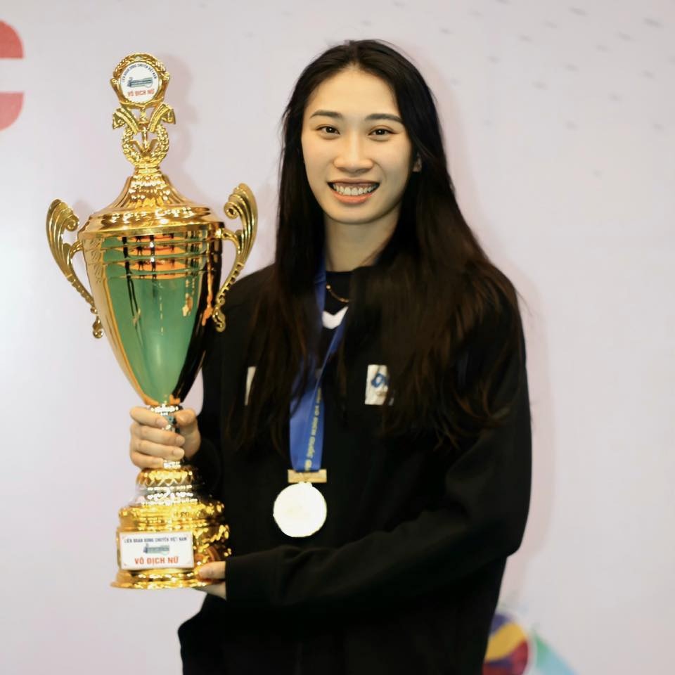 Chan dung Nguyet Anh anh 4