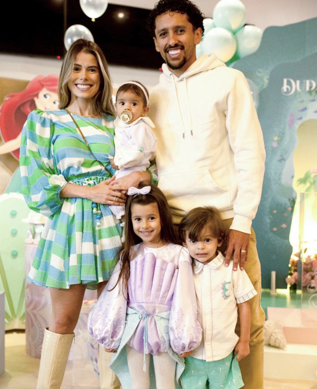 Chan dung vo Marquinhos anh 3