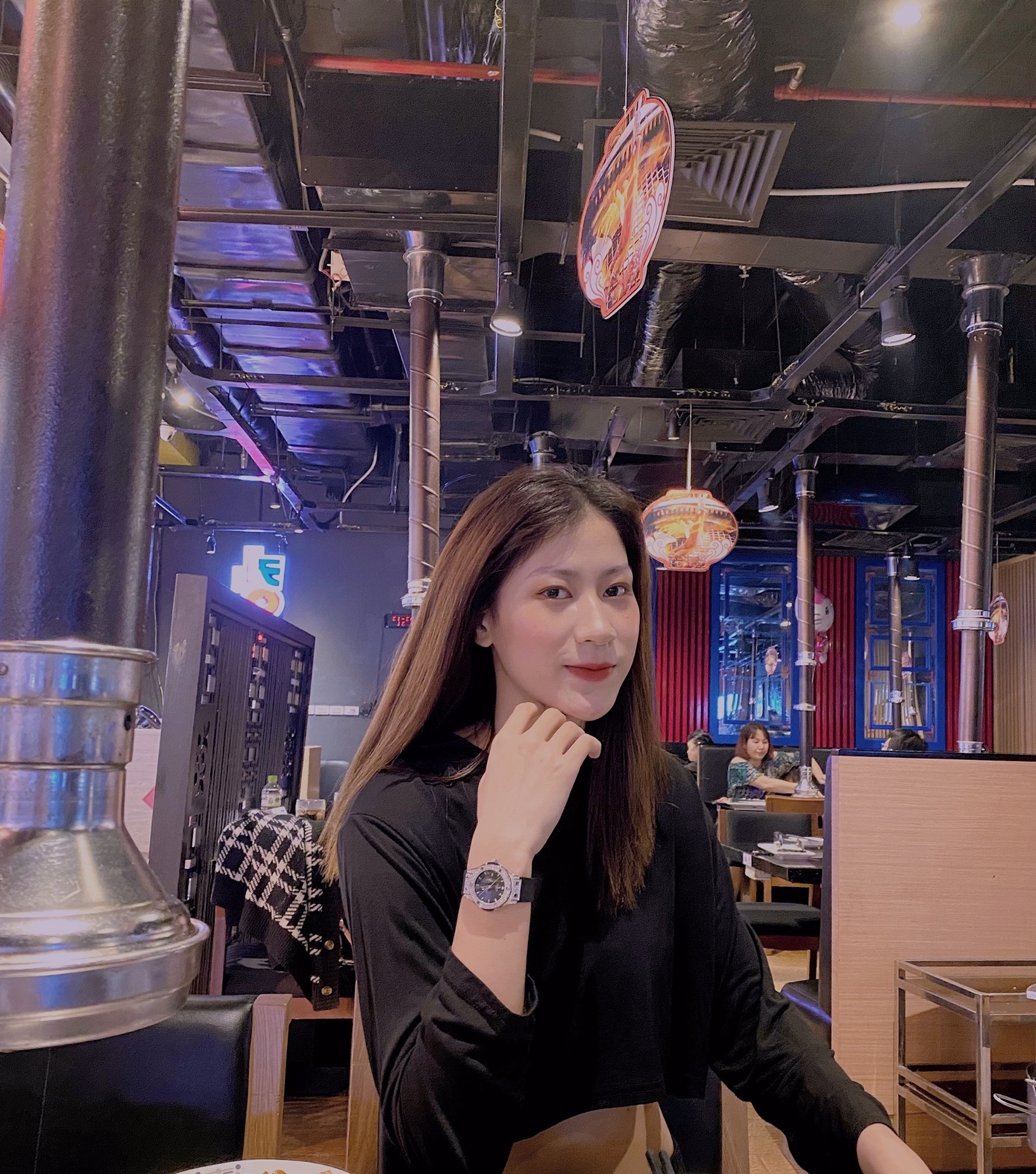 Chan dung Kieu Trinh anh 1