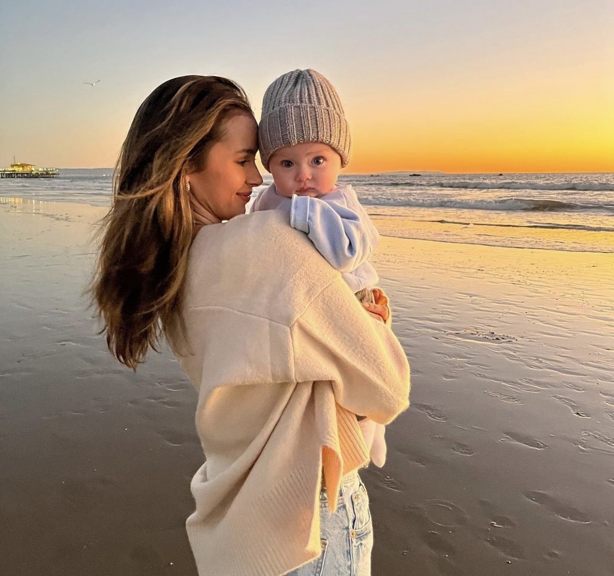 Ban gai James Maddison anh 4