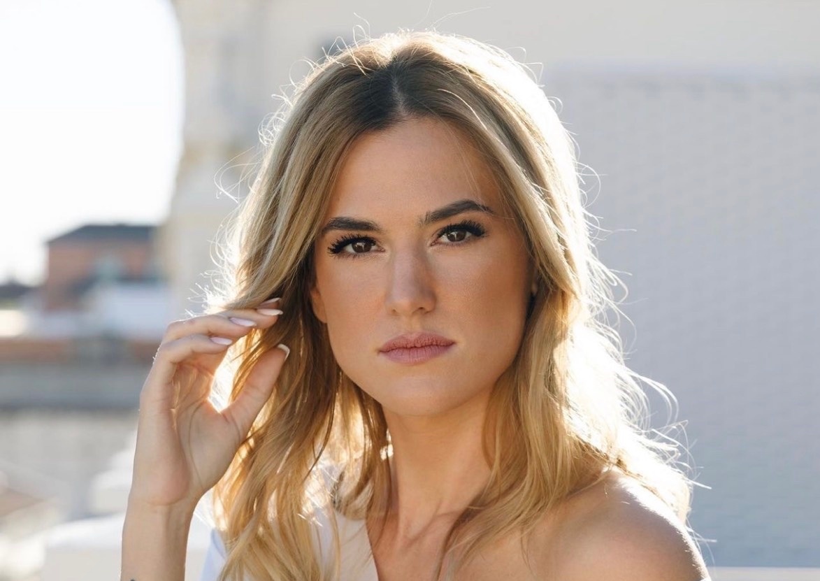 Bong hong cung Sergio Busquets du ky World Cup thu tu hinh anh