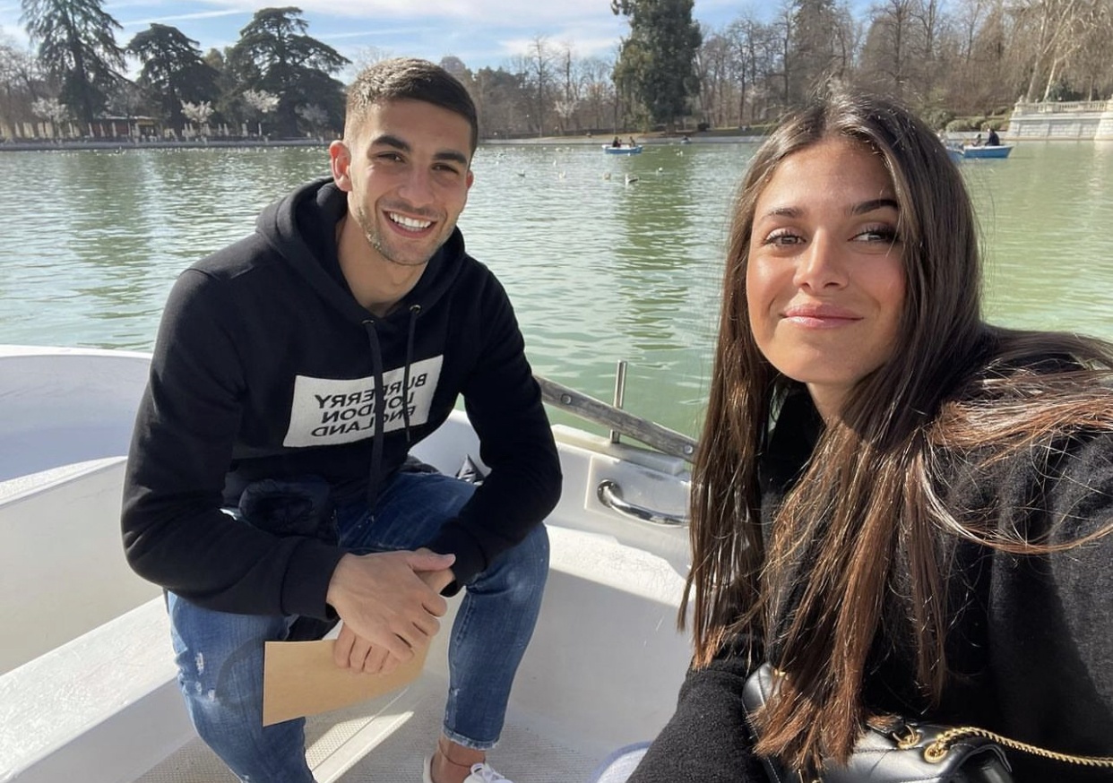 Ban gai Ferran Torres anh 5