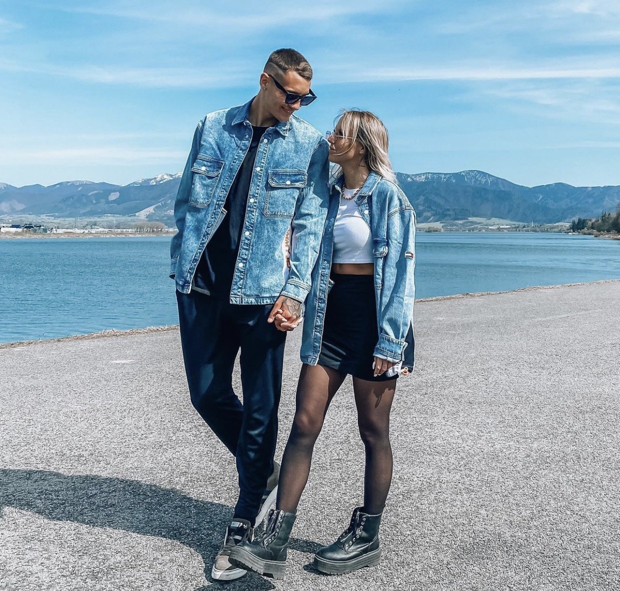 Ban gai Jakub Kiwio anh 7