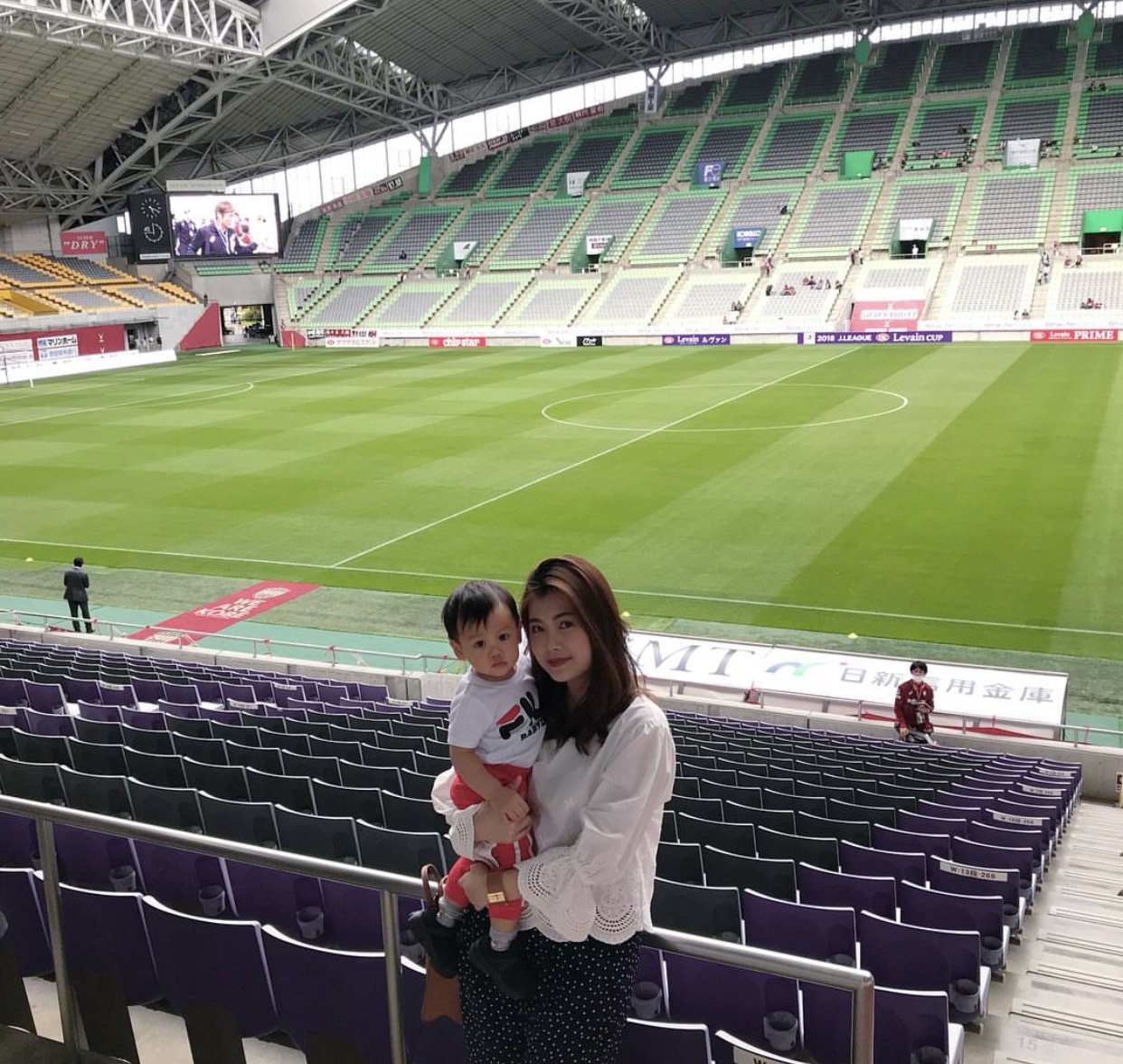 Chan dung vo Theerathon Bunmathan anh 7