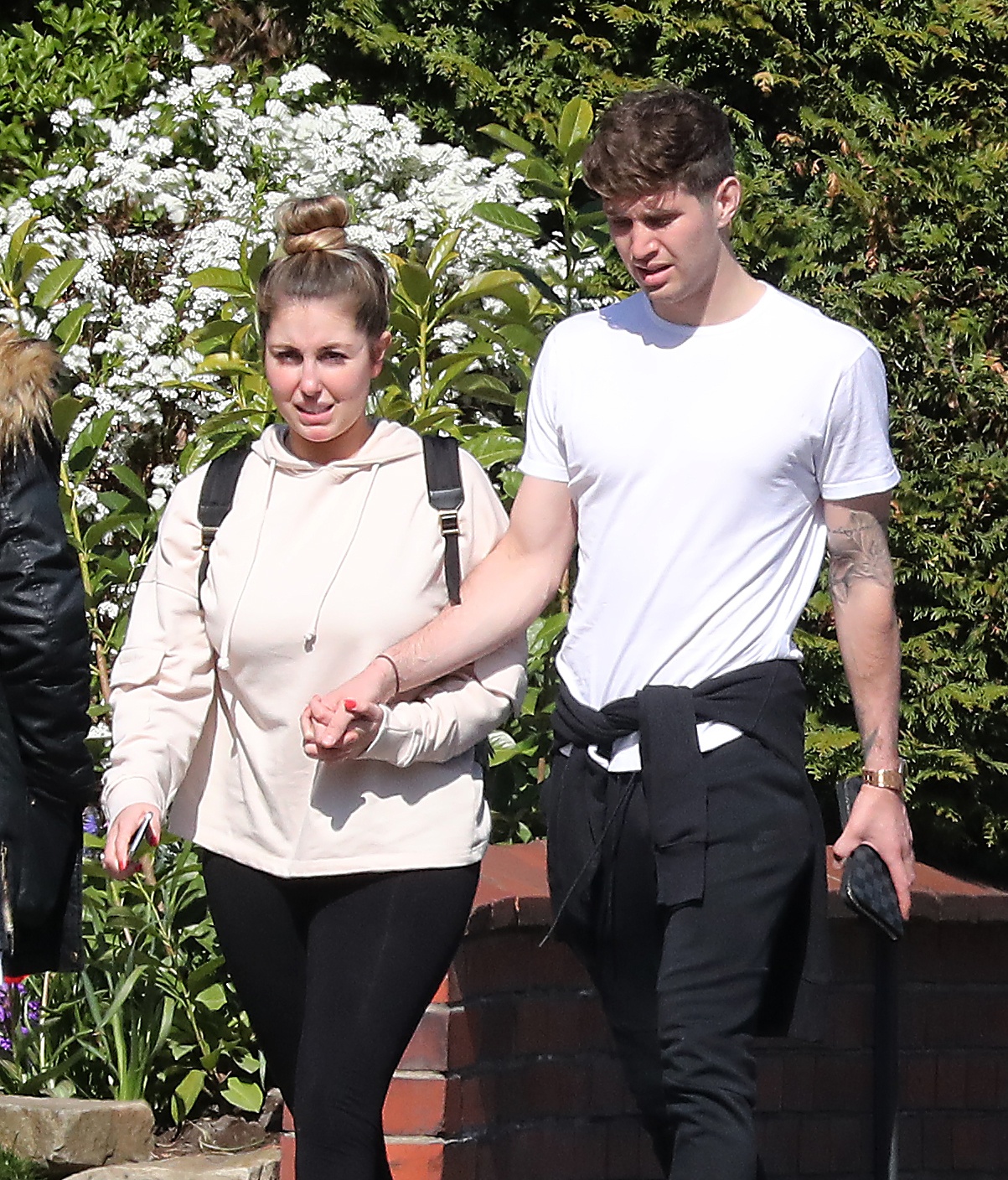 Ban gai John Stones anh 3