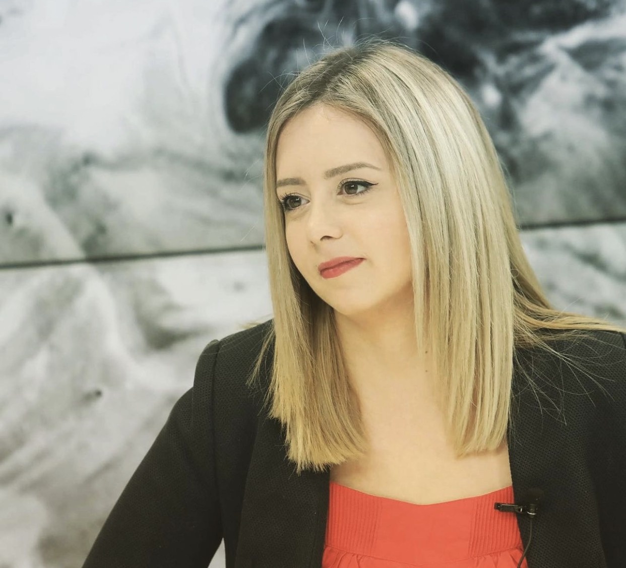 chan dung  Desislava Bozhilova anh 7