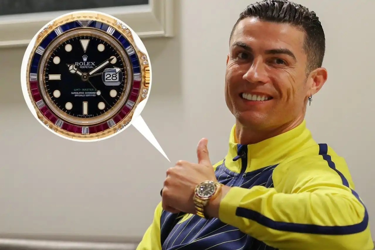 Ronaldo deo dong ho Rolex tri gia 114.000 bang hinh anh