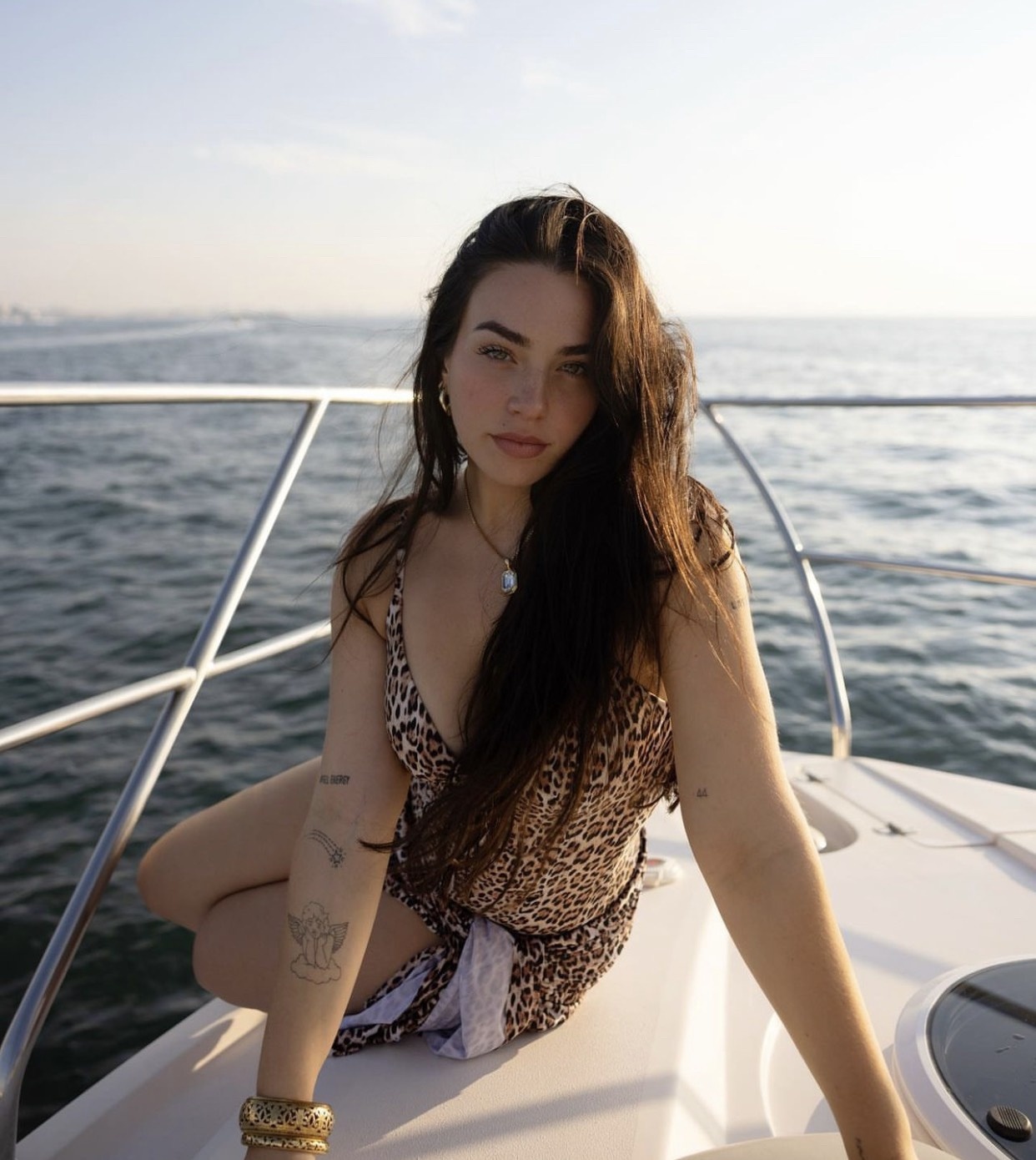 Ban gai Ben Chilwell anh 6