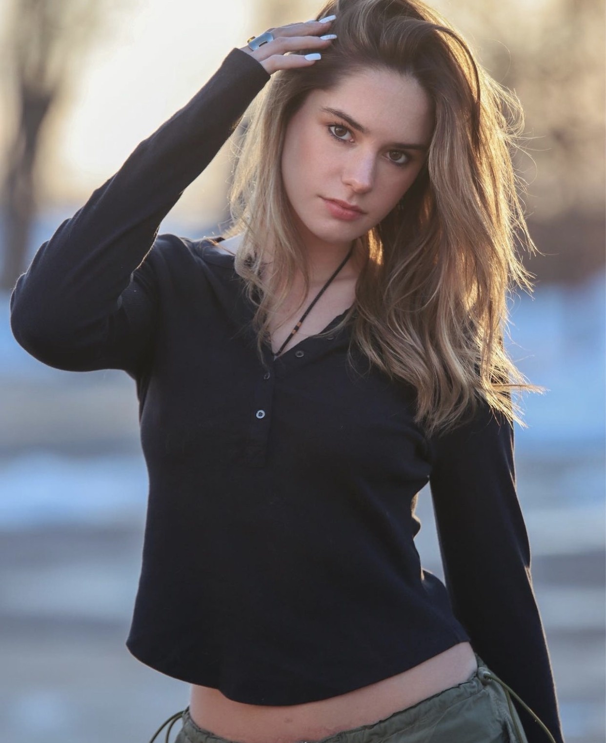 Makenzie Raine gia tu anh 3