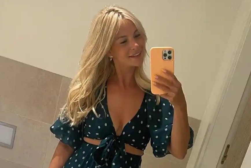 Hau phuong kin tieng cua Leandro Trossard hinh anh