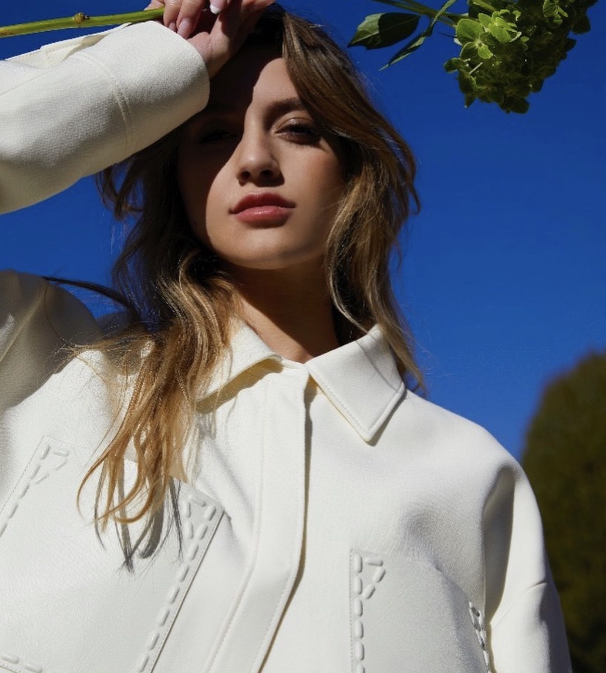 Con gai cuu sao Real anh 5