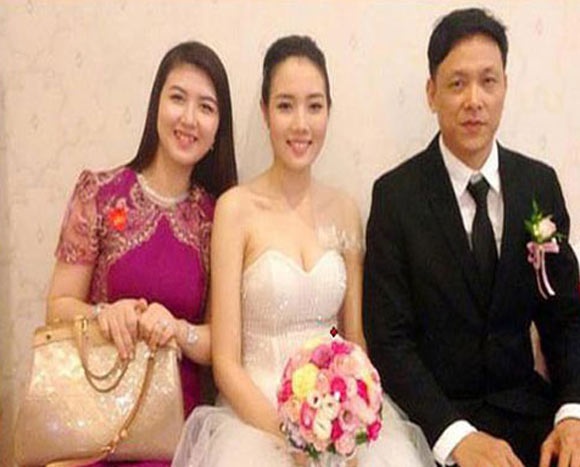 Hai gã đào hoa showbiz Việt bị trói vì ‘lỡ dính bầu’