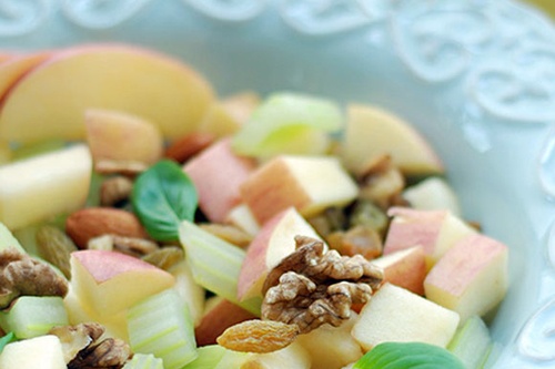 3 phut cho mon salad tao thanh mat hinh anh