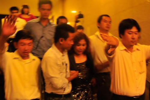 Canh Siu Black duoc bao ve nghiem ngat o 'Bai hat yeu thich' hinh anh