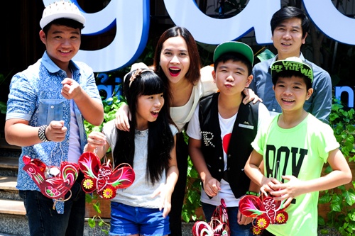 Doi The Voice nhi Ho Hoai Anh 'dap pha' truoc gio G hinh anh