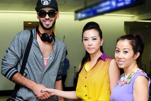 Quy ba Thu Hoai ke vai sat canh 'trai dep bi truc xuat' hinh anh