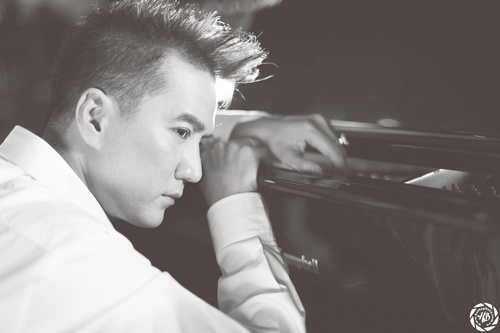 Dam Vinh Hung tai xuat 'Bai hat yeu thich' hinh anh