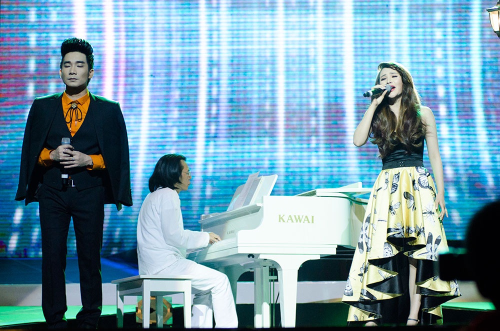 Nguyen Anh 9 vang mat o liveshow Ha Noi cua Quang Ha hinh anh