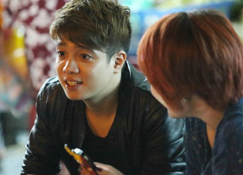 Bui Anh Tuan lo than hinh ngay cang 'phat tuong' hinh anh
