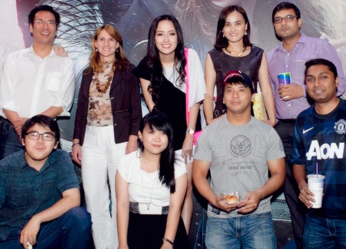 Mai Phuong Thuy ru thay co di xem 'Than Sam' hinh anh