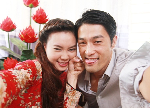 Johnny Tri Nguyen tinh tu 'tu suong' cung Lan Ngoc hinh anh