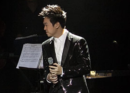 Tan Minh nhuong 'Buc thu tinh dau tien' cho Le Hieu hinh anh