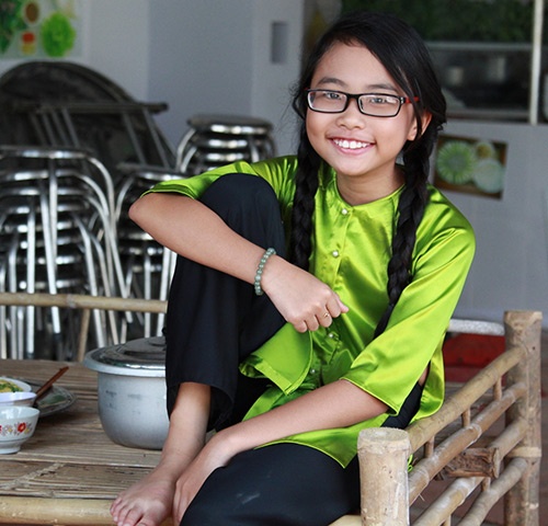 'Chi Bay' Phuong My Chi gay chu y khi hat nhac phim hinh anh