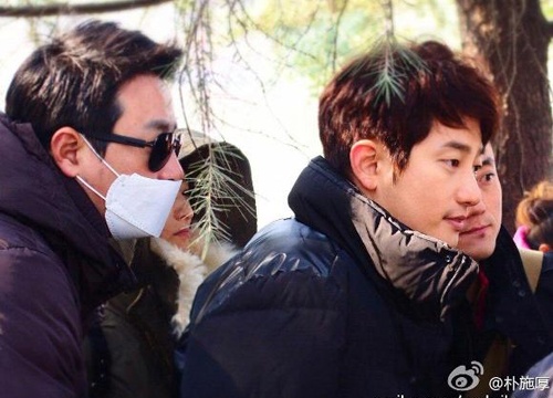 He lo anh hau truong phim moi cua Park Shi Hoo hinh anh