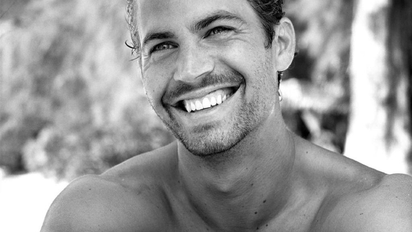 Tiet lo moi tu ket qua kham nghiem tu thi Paul Walker hinh anh